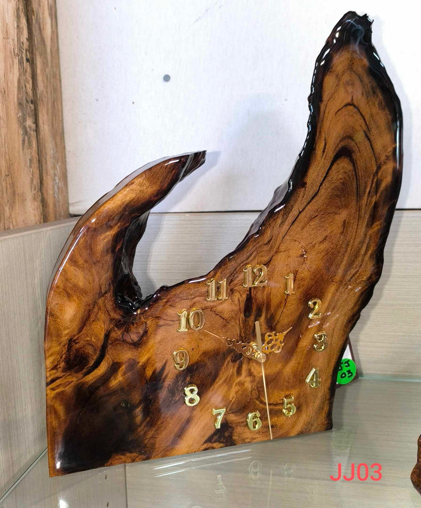 NZ Swamp Kauri Manntle Clock - JJ03