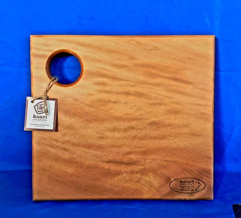 NZ Swamp Kauri Chopping Board DD74