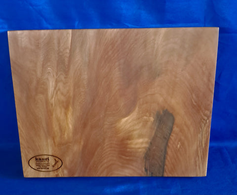 NZ Swamp Kauri Bread/Chopping Board EE89