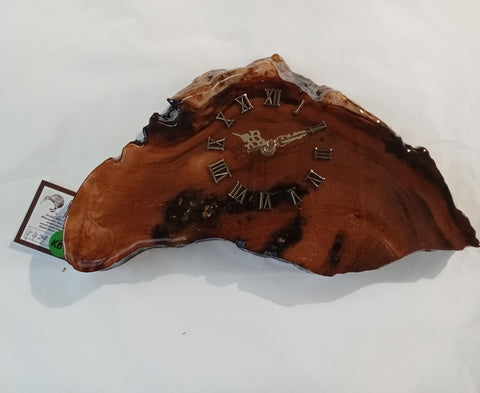 Wall clock from Ancient Kauri with natural gum KB52