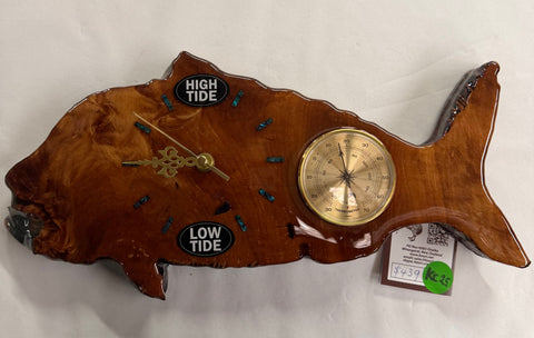 Tide clock Snapper in ancient swamp kauri with temperature monitor KC25