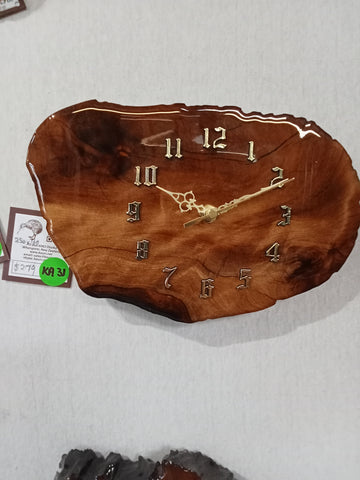 Wall clock in ancient swamp kauri KA31
