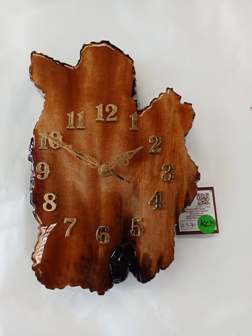 Wall clock in ancient swamp Kauri KC39
