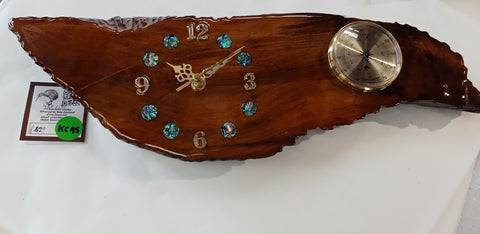 Wall clock in Ancient Kauri, beautiful with paua and a temp gauge KC45